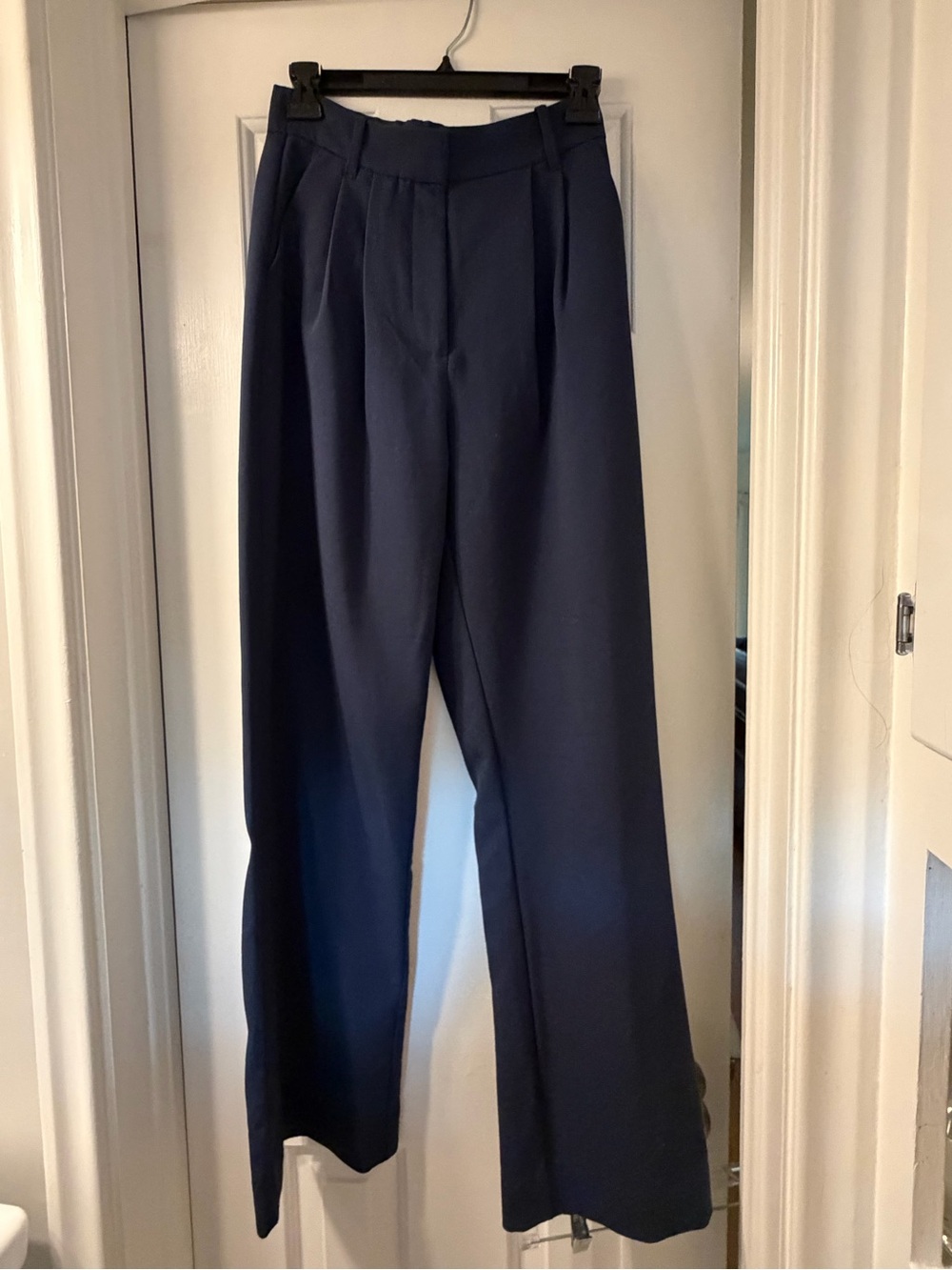 Abercrombie Sloane Tailored Wide Leg Trouser NAVY